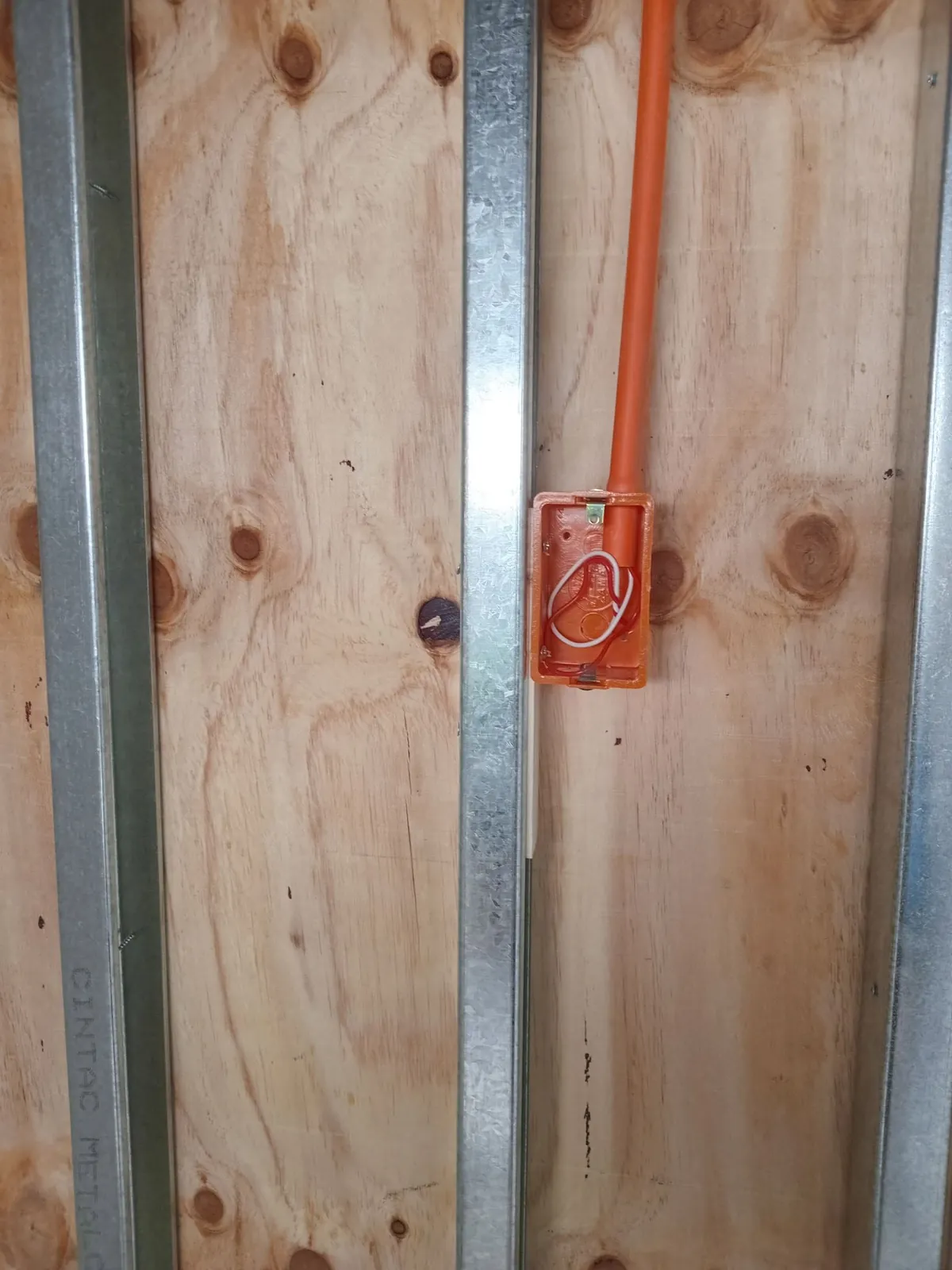 Instalación eléctrica embutida